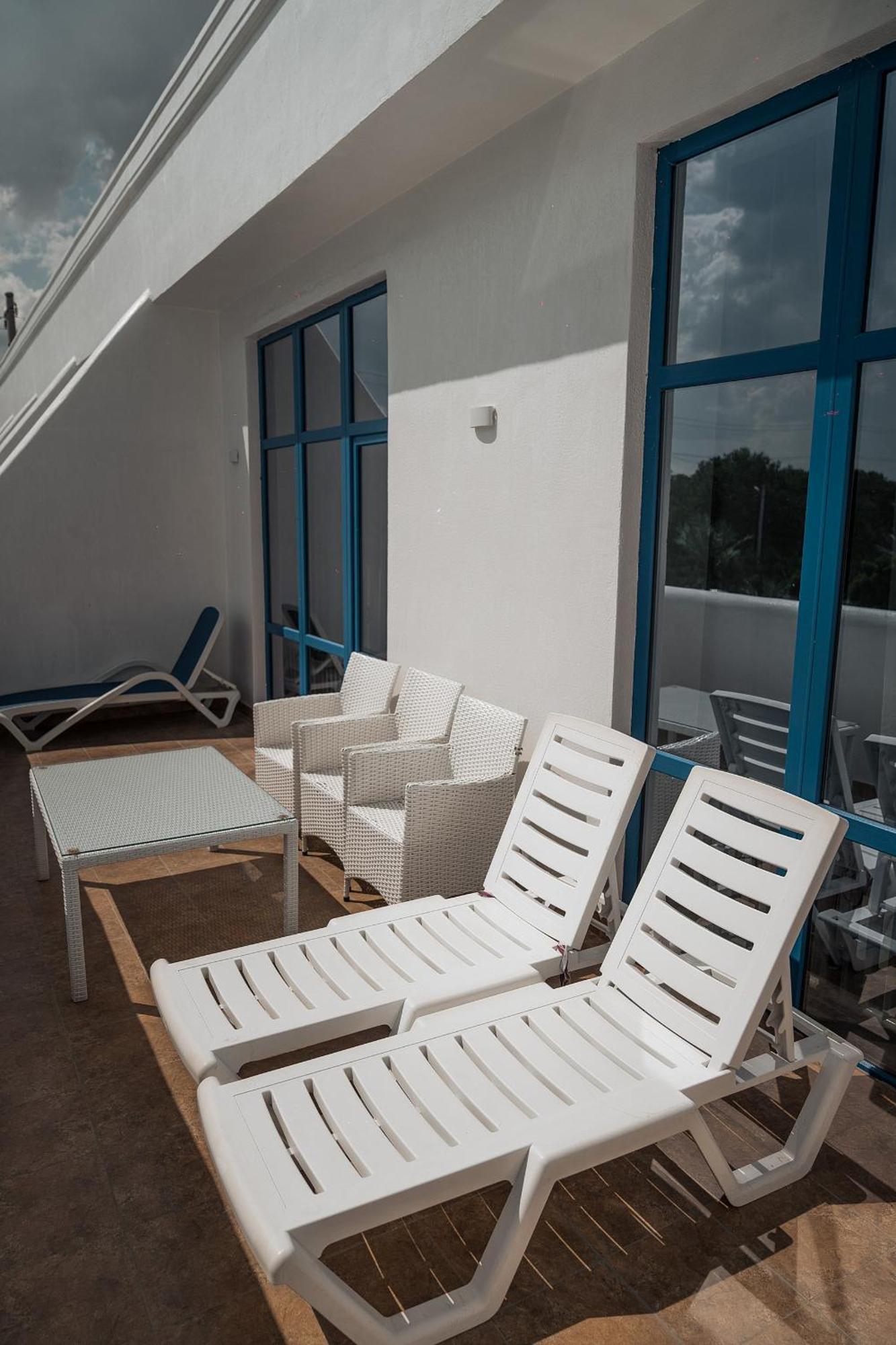 Del Mare Hotell Kapchagay Eksteriør bilde